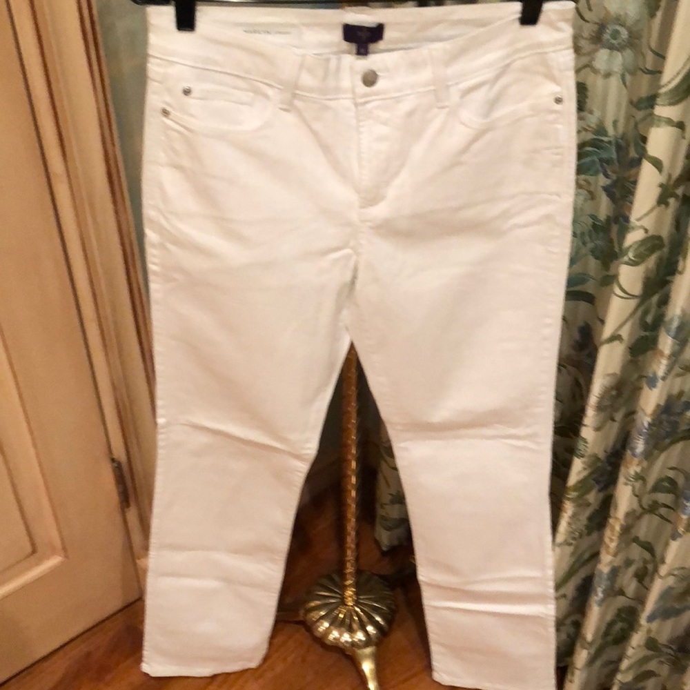 NEVER WORN NYDJ WHITE JEANS‼️